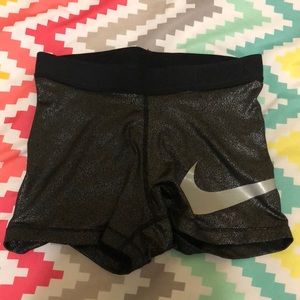Black sparkly metallic nike pros